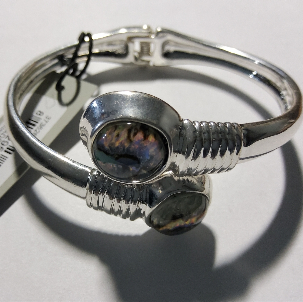 Robert Lee Morris Bracelet - Picture 3 of 9